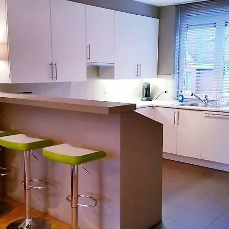 Lumineux, Grande Terrasse. Appartement